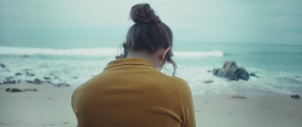 Кадр з фільму Близнюки