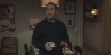 Кадр з фільму Сусіди зверху