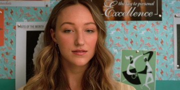 Кадр з фільму Висока Дівчина 2