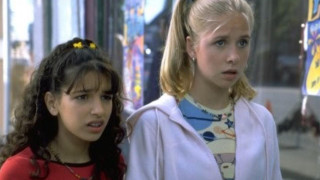 Кадр з фільму Ідеальні наречені, або щури