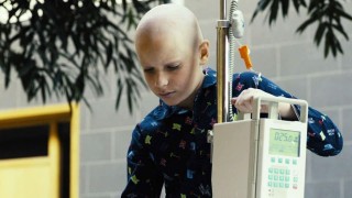 Кадр з фільму Смерть супергероя