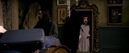 Кадр з фільму Земля привидів