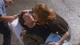 Кадр з фільму Дріт під напругою