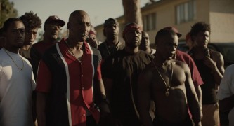 Кадр з фільму Збирач боргів