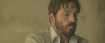 Кадр з фільму Невірний