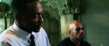 Кадр з фільму Кров'ю і потом: Анаболіки