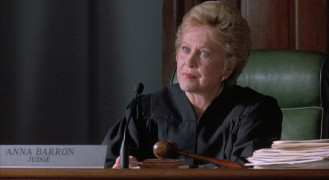 Кадр з фільму Мій батько - злочинець