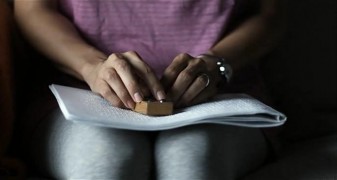 Кадр з фільму Гірке кохання