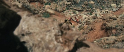 Кадр з фільму Пагорби мають очі 2