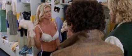 Кадр з фільму Старскі та Гатч