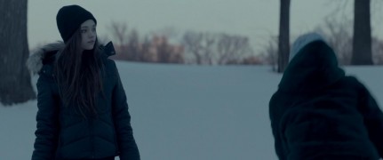 Кадр з фільму Темне дзеркало