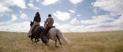 Кадр з фільму Гори й каміння