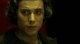 Кадр з фільму Ефект метелика 2