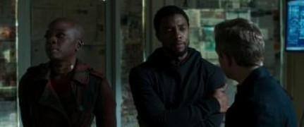 Кадр з фільму Чорна Пантера