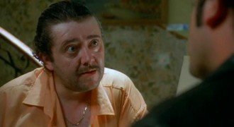 Кадр з фільму Любов на трьох