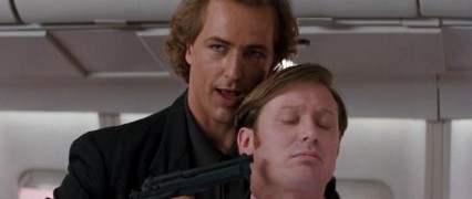 Кадр з фільму Пасажир 57