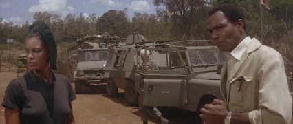 Кадр з фільму Шина - королева джунглів