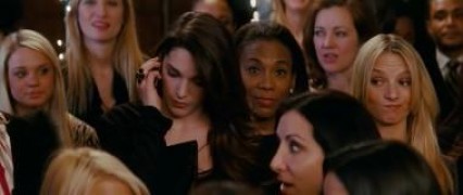 Кадр з фільму Зізнання шопоголіка