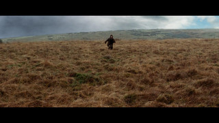 Кадр з фільму Торнадо