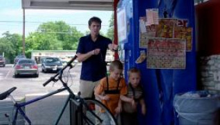 Кадр з фільму Каблуї