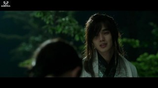 Кадр з фільму Чосонський чарівник