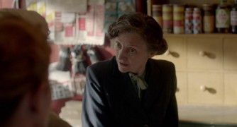 Кадр з фільму Бруклін