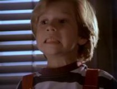 Кадр з фільму Денніс-мучитель 2