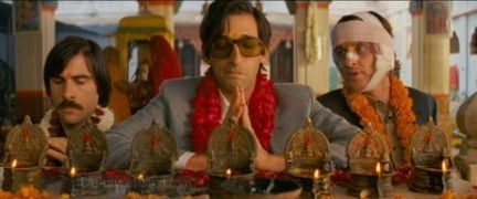 Кадр з фільму Поїзд до Дарджилінґа