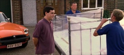 Кадр з фільму Іменинниця