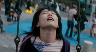 Кадр з фільму Вавилон