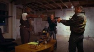 Кадр з фільму Хрест