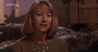 Кадр з фільму Комфорт подорожніх