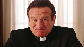 Кадр з фільму Ліцензія на весілля