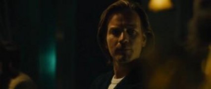 Кадр з фільму Такий самий зрадник, як і ми