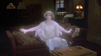 Кадр з фільму Максі