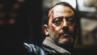 Кадр з фільму Багрові ріки