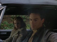 Кадр з фільму Сутінки розуму