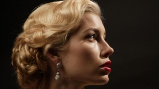 Кадр з фільму Легка поведінка