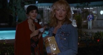 Кадр з фільму Листівки із краю безодні