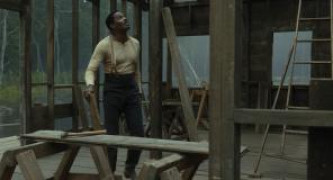 Кадр з фільму Барва пурпурова