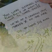 Кадр з фільму Слабачка