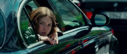 Кадр з фільму Три метри над рівнем неба