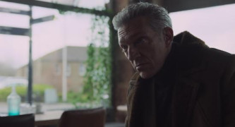 Кадр з фільму Почерк кілера