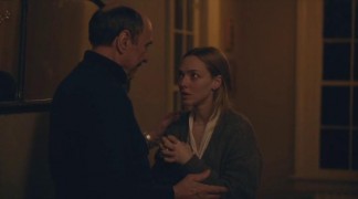 Кадр з фільму Побачене та почуте