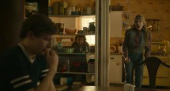 Кадр з фільму Ніжний бар