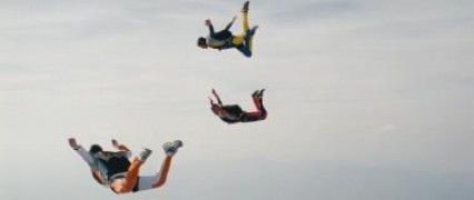 Кадр з фільму Життя не може бути нудним