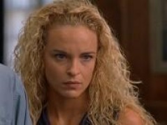 Кадр з фільму Акули 2