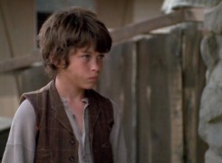 Кадр з фільму Довгий шлях