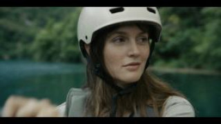 Кадр з фільму Дика річка