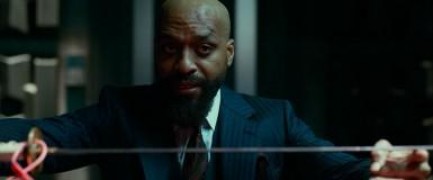 Кадр з фільму Нескінченність